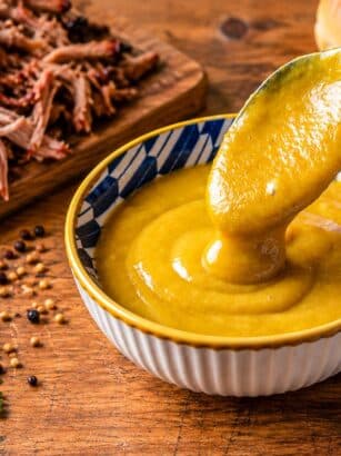 Sos de muștar pentru pulled pork